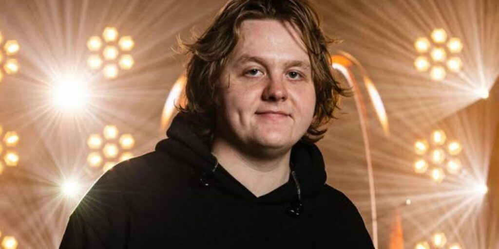 Cover art of Lewis Capaldi – How I’m Feeling Now Lyrics